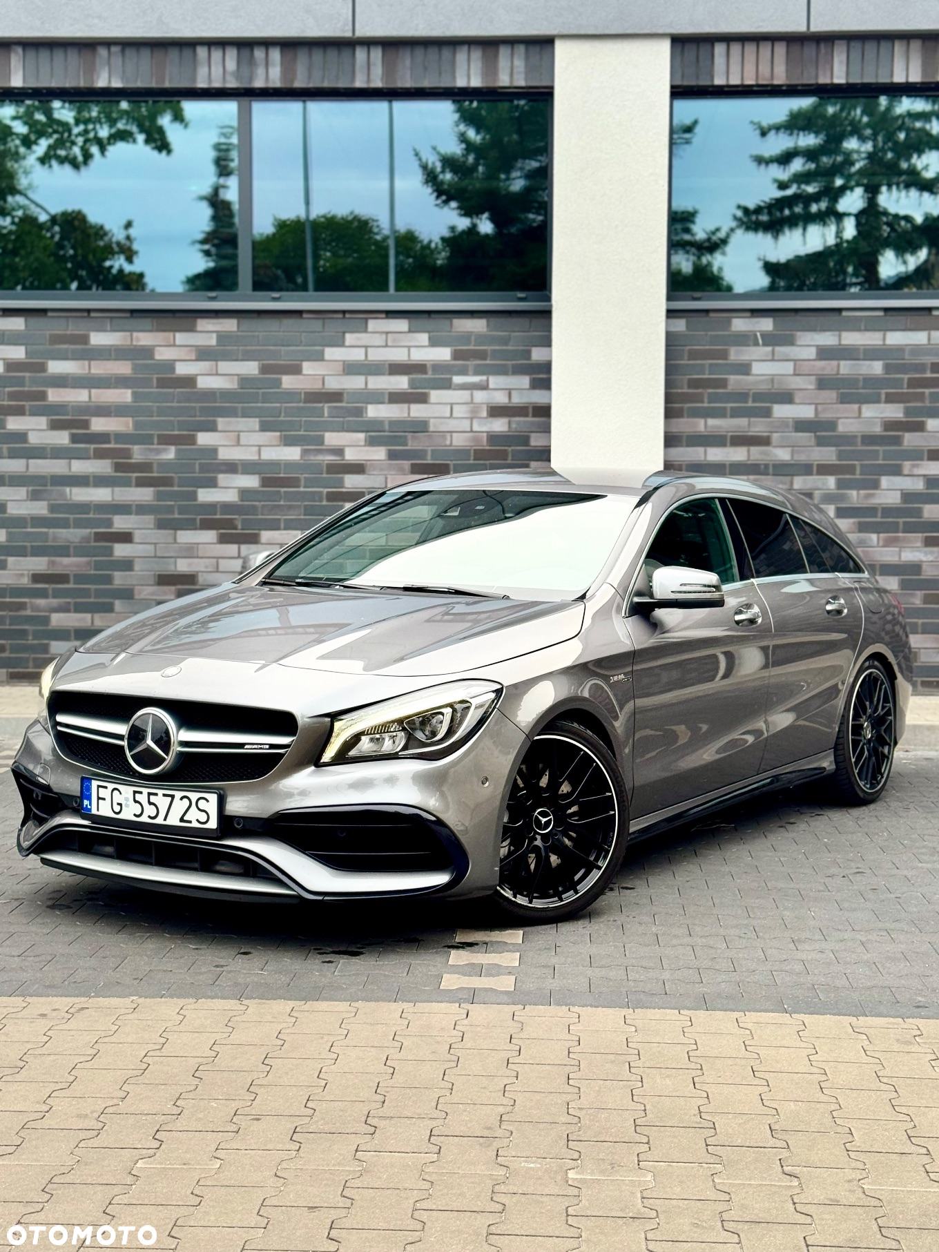 Mercedes-Benz CLA AMG 45 4Matic Shooting Brake 7G-DCT - 2