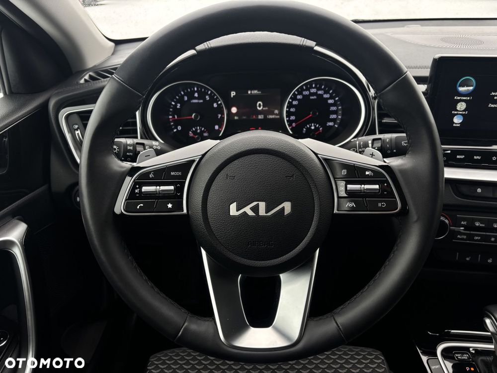 Kia Ceed 1.5 T-GDI Tribute DCT - 10
