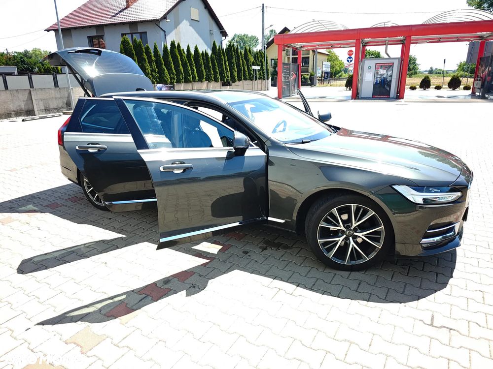 Volvo V90 D4 Inscription - 1