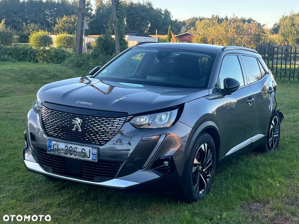 Peugeot 2008 BlueHDi 130 EAT8 Allure - 20