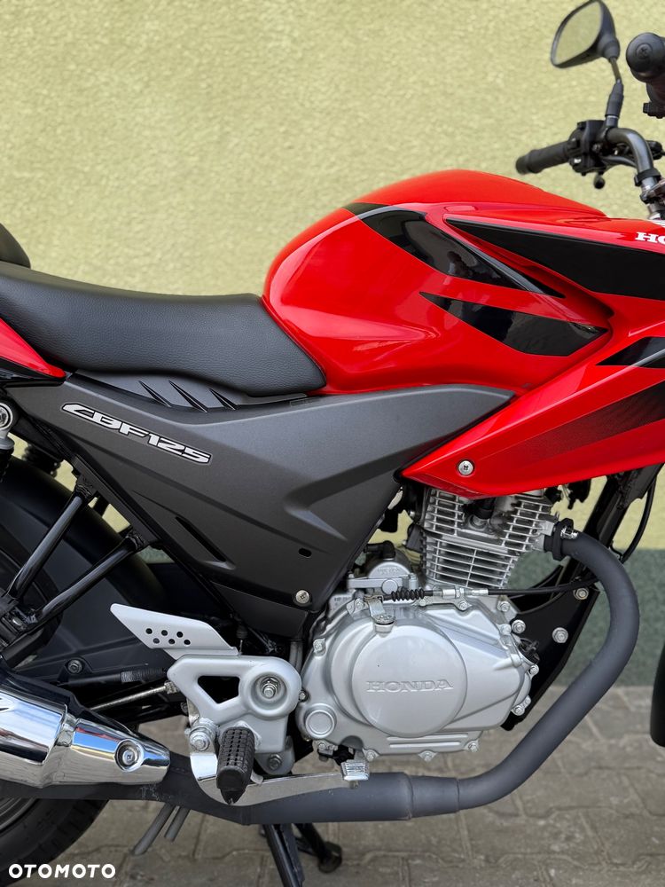 Honda CBF - 8