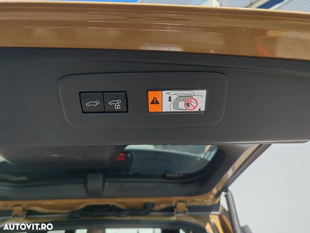 Toyota Land Cruiser - 27