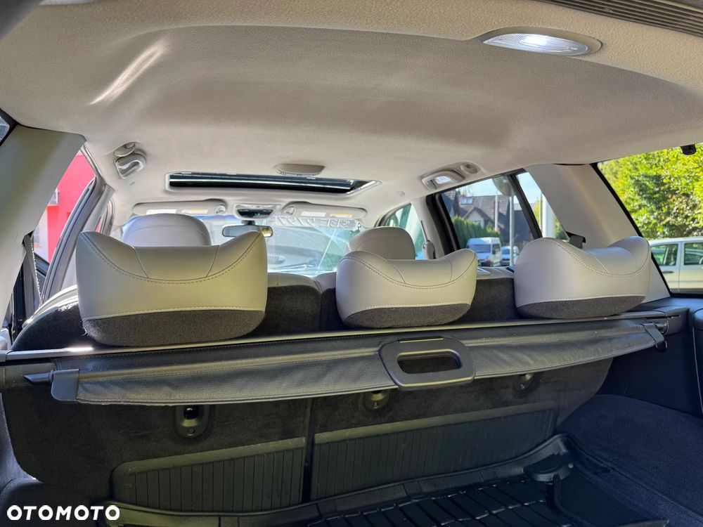 Jeep Grand Cherokee 2.7 CRD Overland - 29