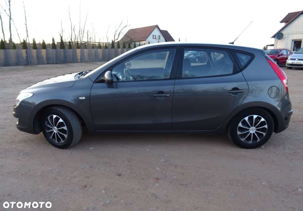 Hyundai i30 - 13