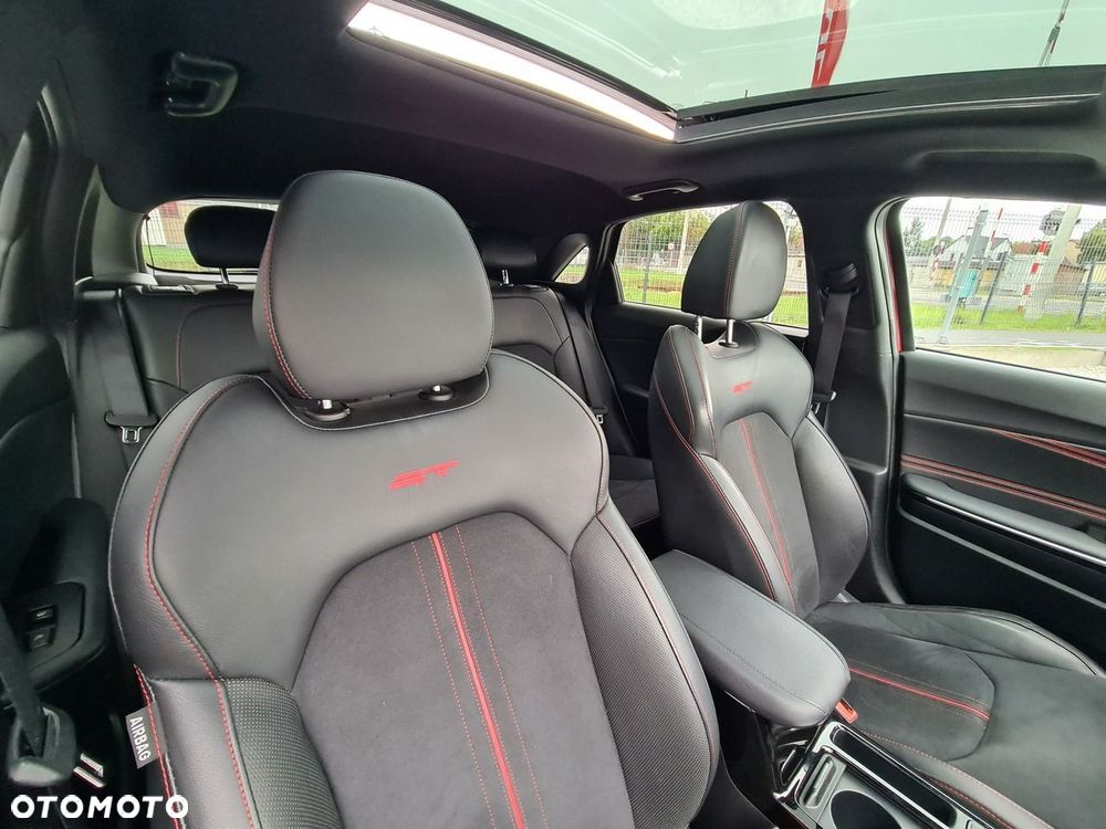 Kia Ceed 1.6 T-GDI GT DCT - 30