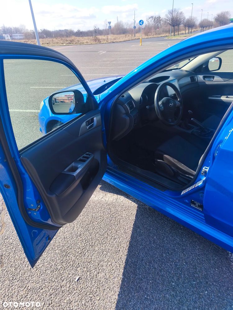 Subaru Impreza 2.0 RS - 14