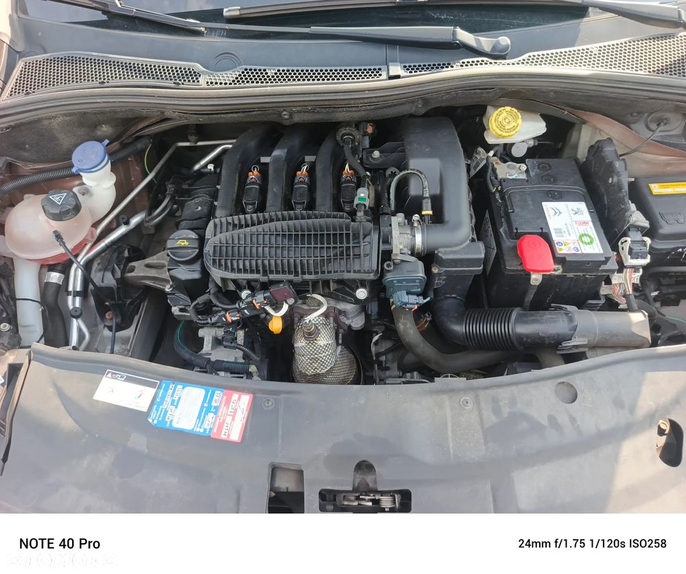 Peugeot 2008 1.2 Pure Tech Access - 40