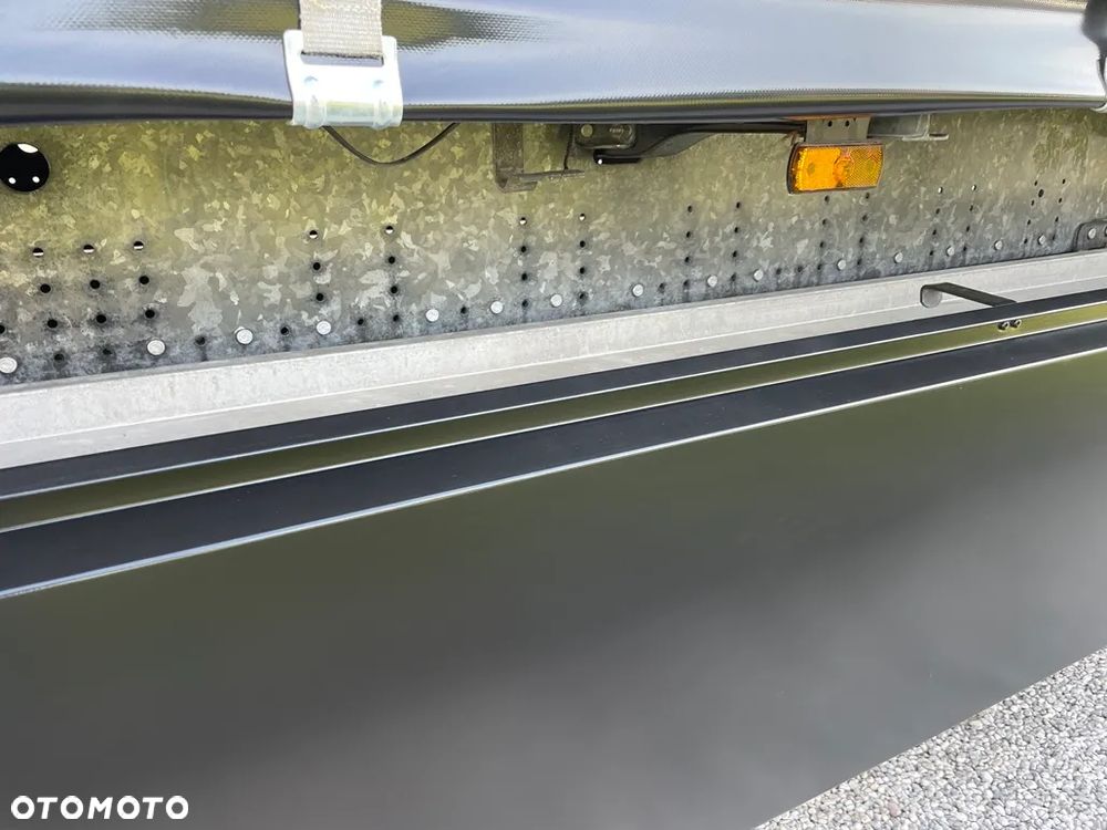 Schmitz Cargobull 2019**STANDARD**OŚ.POD**PALECIARA**JAK NOWA - 12