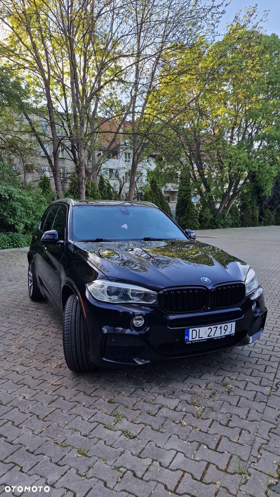 BMW X5 xDrive50i - 1