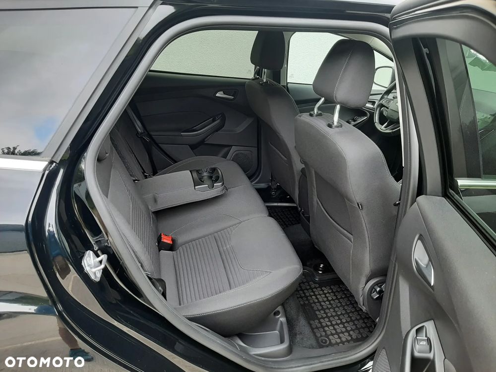 Ford Focus 1.5 EcoBoost Start-Stopp-System Titanium - 35