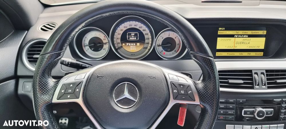 Mercedes-Benz C - 11