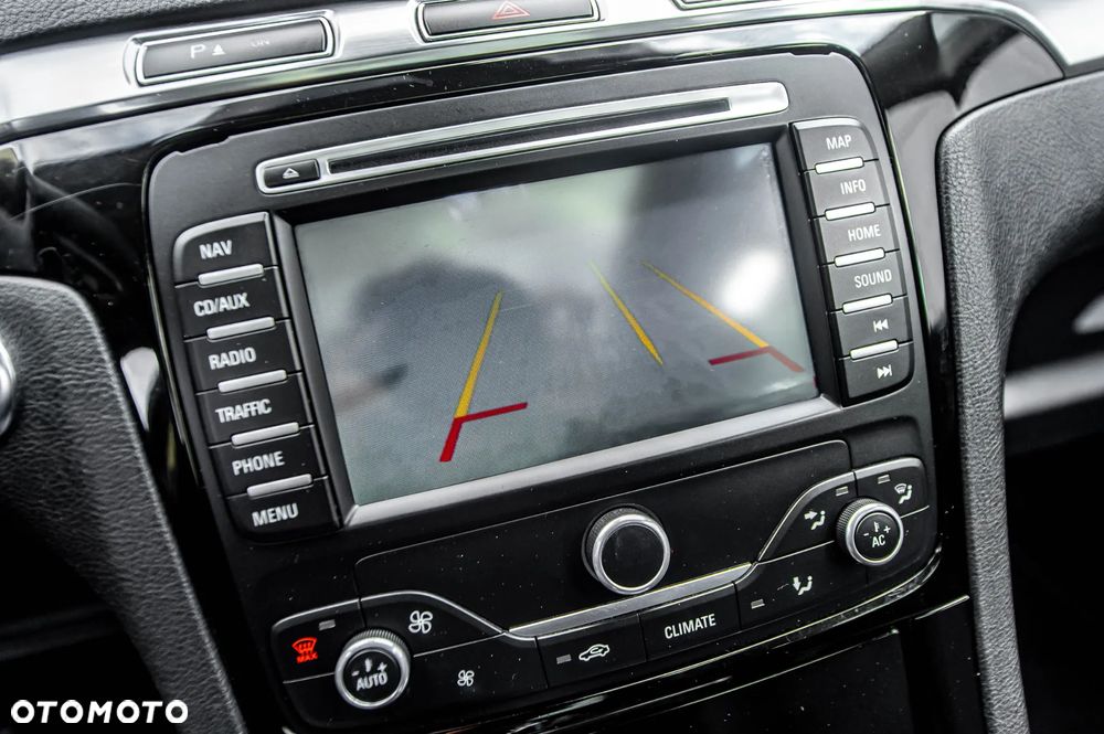 Ford S-Max 2.0 TDCi DPF Titanium X - 36