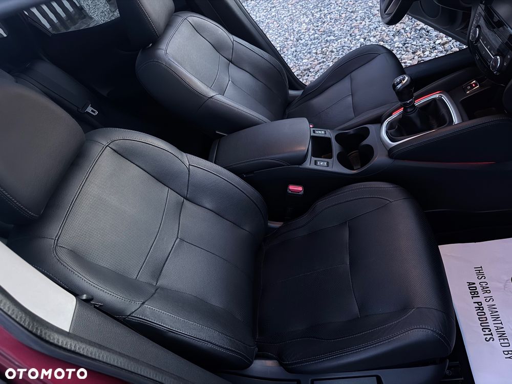 Nissan Qashqai 1.6 dCi Tekna S&S - 33