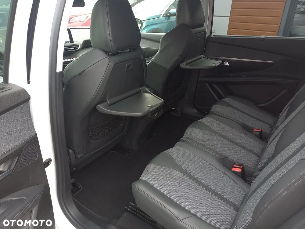 Peugeot 5008 BlueHDI 130 Allure Business-Paket - 19
