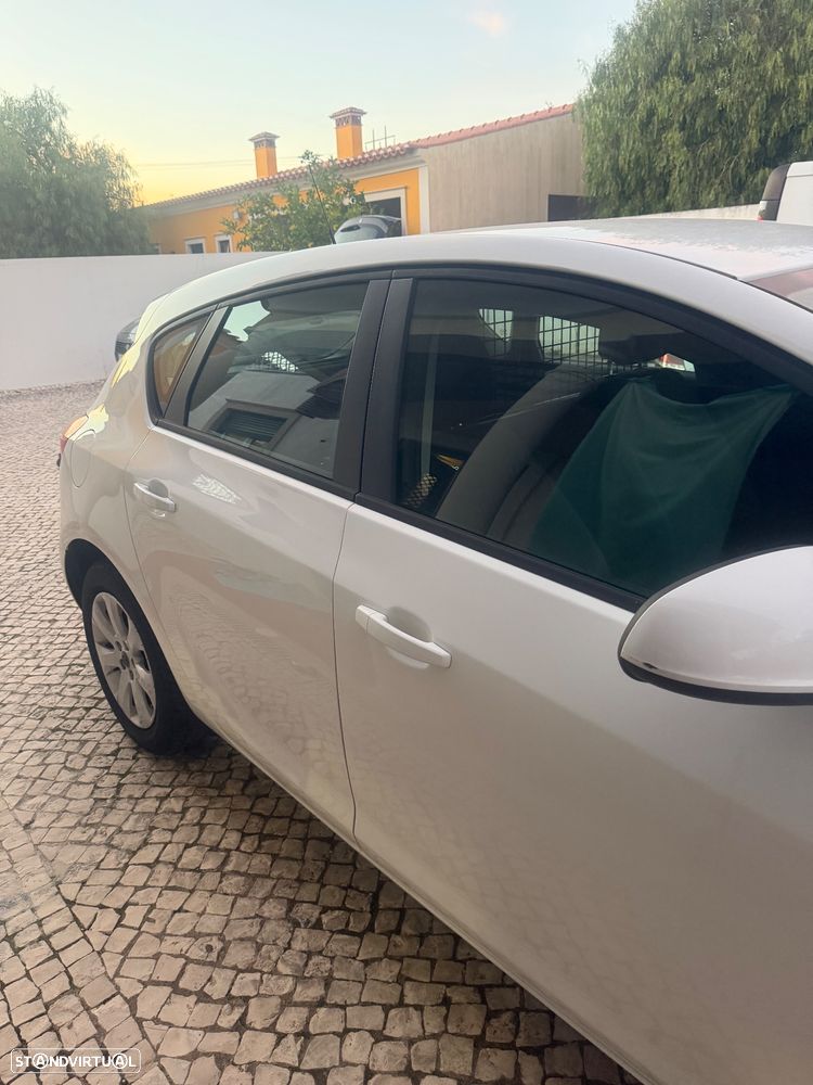 Opel Astra - 4