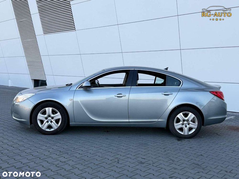Opel Insignia - 12