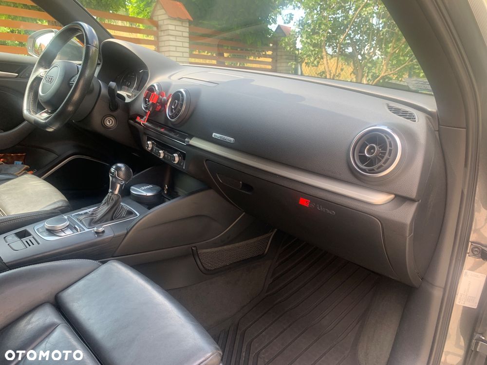Audi A3 2.0 TDI (clean diesel) quattro S tronic S line Sportpaket - 3
