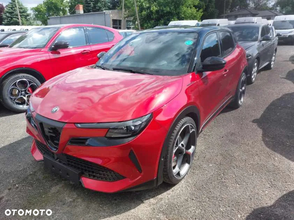 Alfa Romeo Junior 54kWh Elettrica Veloce