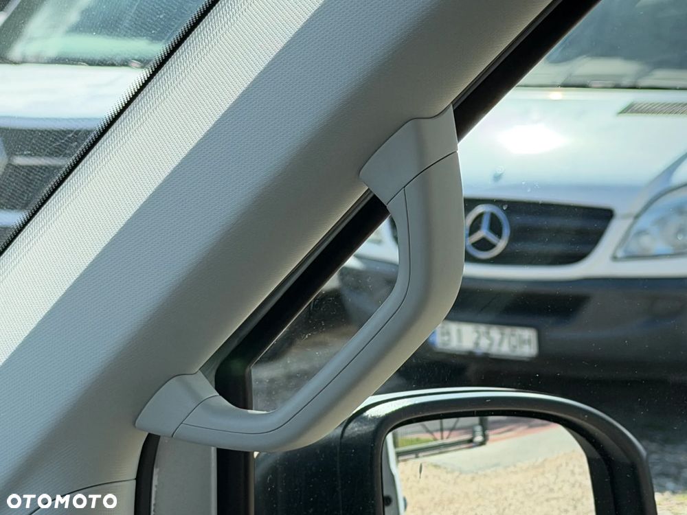 Volkswagen Crafter - 36
