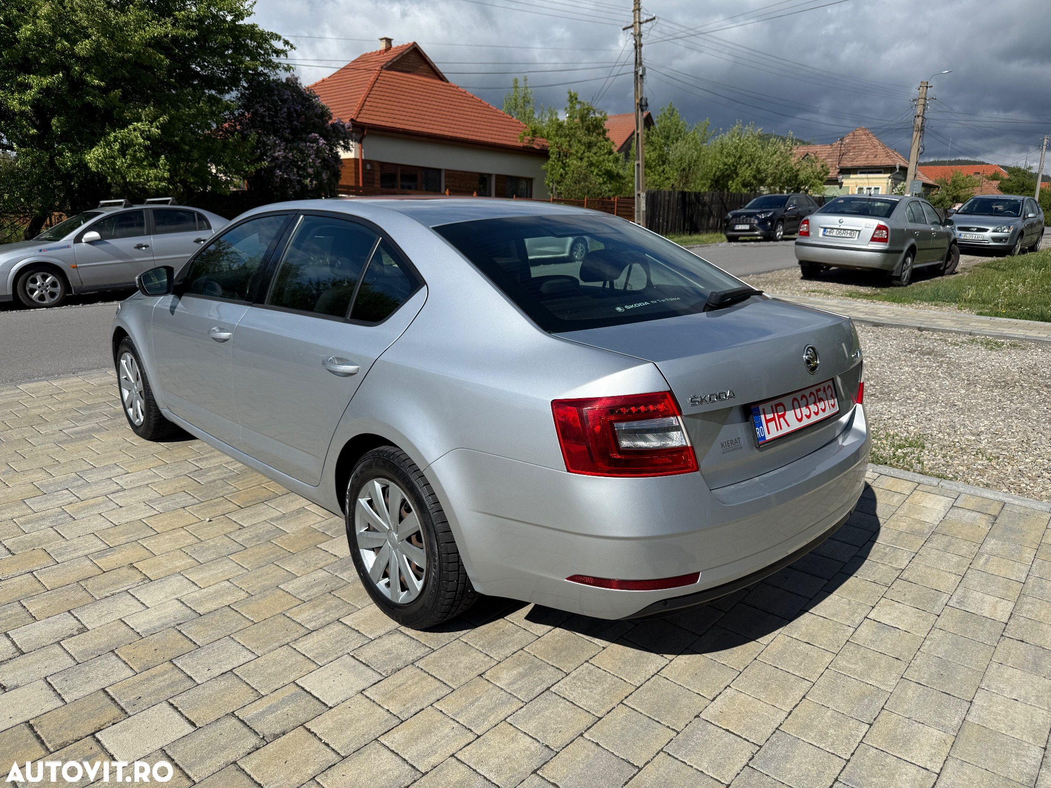Skoda Octavia Combi Diesel 1.6 TDI Ambition - 7