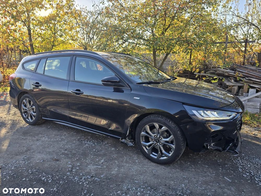 Ford Focus - 24