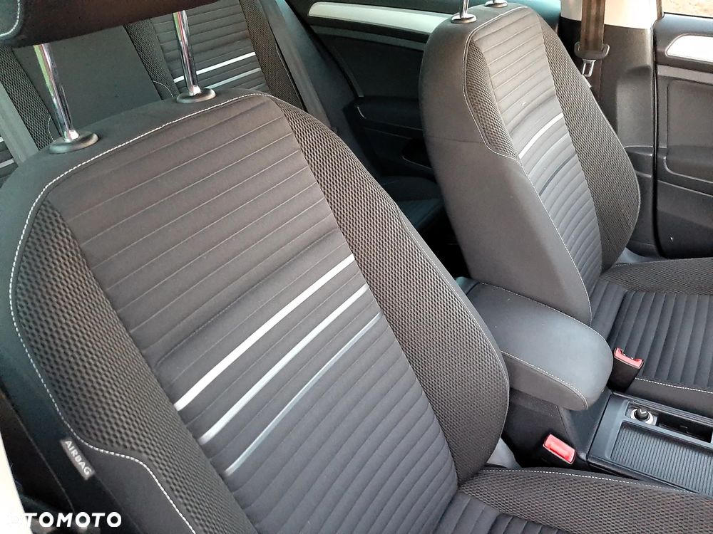 Volkswagen Golf VII 5-Türer Cup - 28