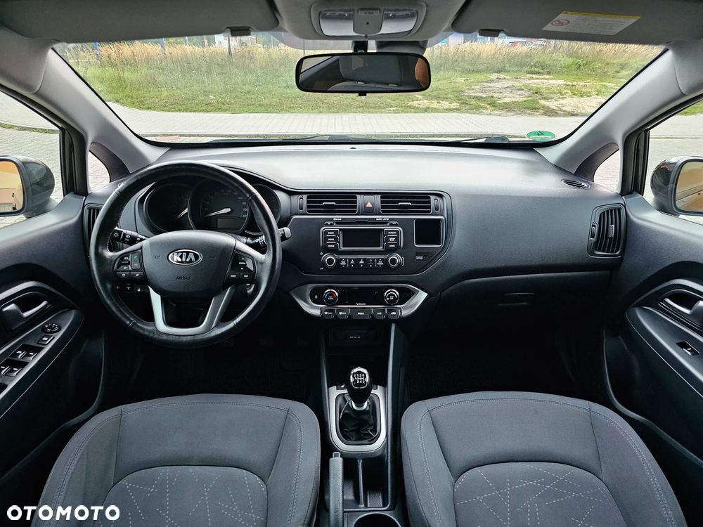 Kia Rio 1.4 XL - 6