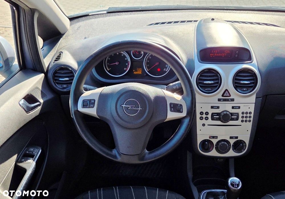 Opel Corsa - 12