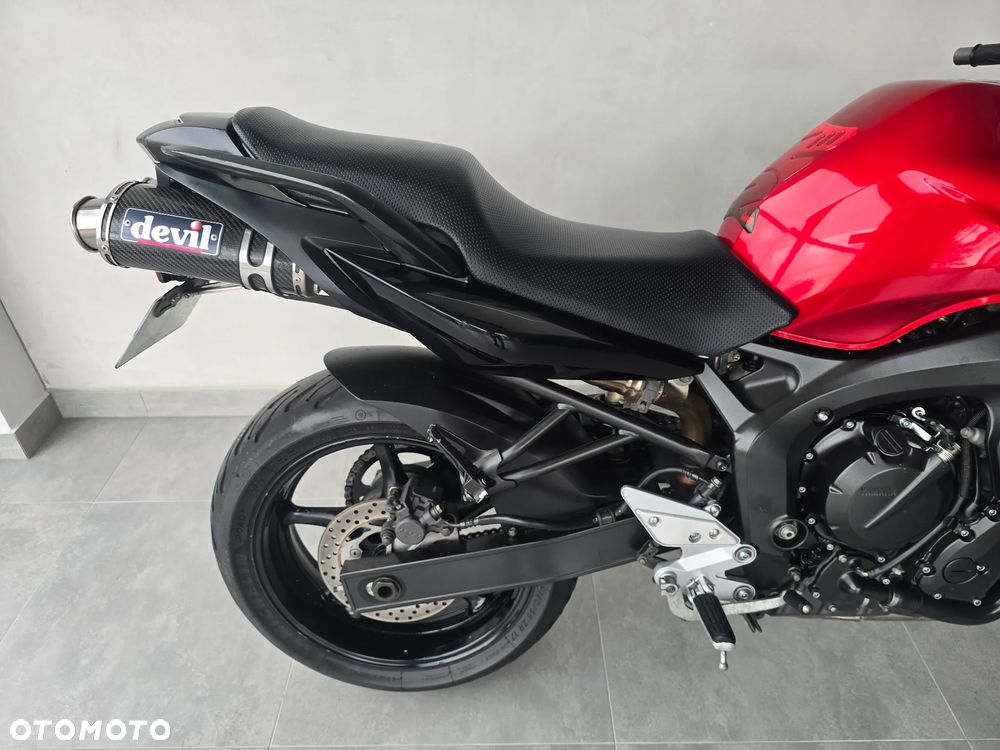 Yamaha FZ6 - 26