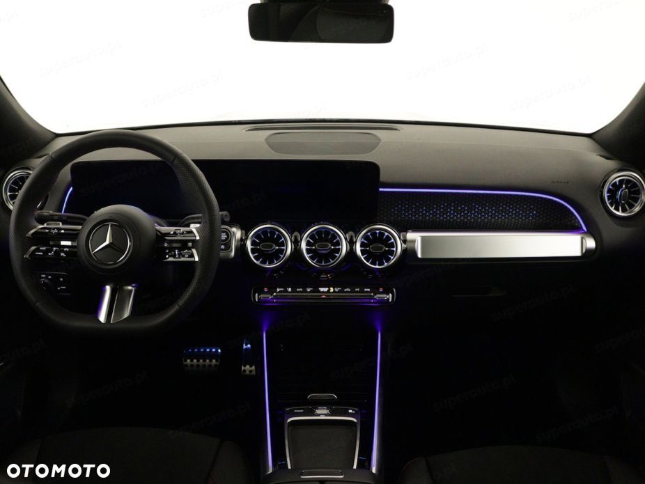 Mercedes-Benz GLB 200 AMG Line 7G-DCT - 6