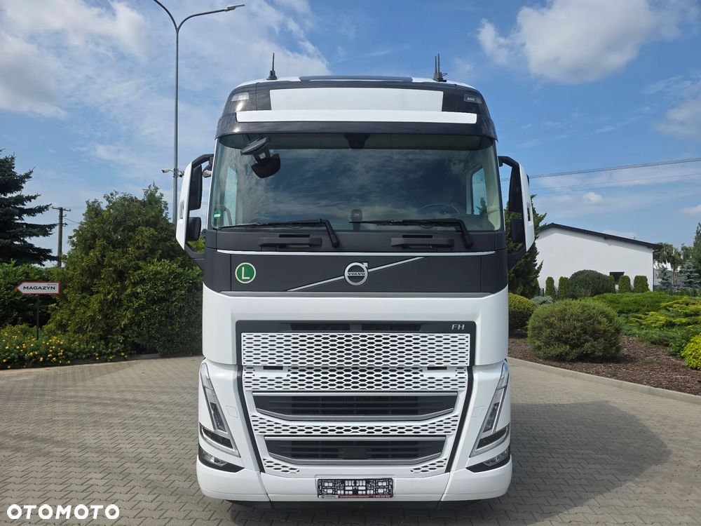 Volvo FH 500 XXL Z DE 360 TYŚ KM KLIMA POSTOJOWA FULL LED ACC NAVI KAMERA SUPER STAN !!! - 4