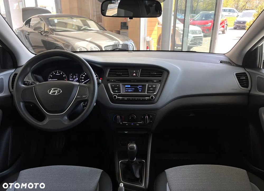 Hyundai i20 1.2 Classic - 9