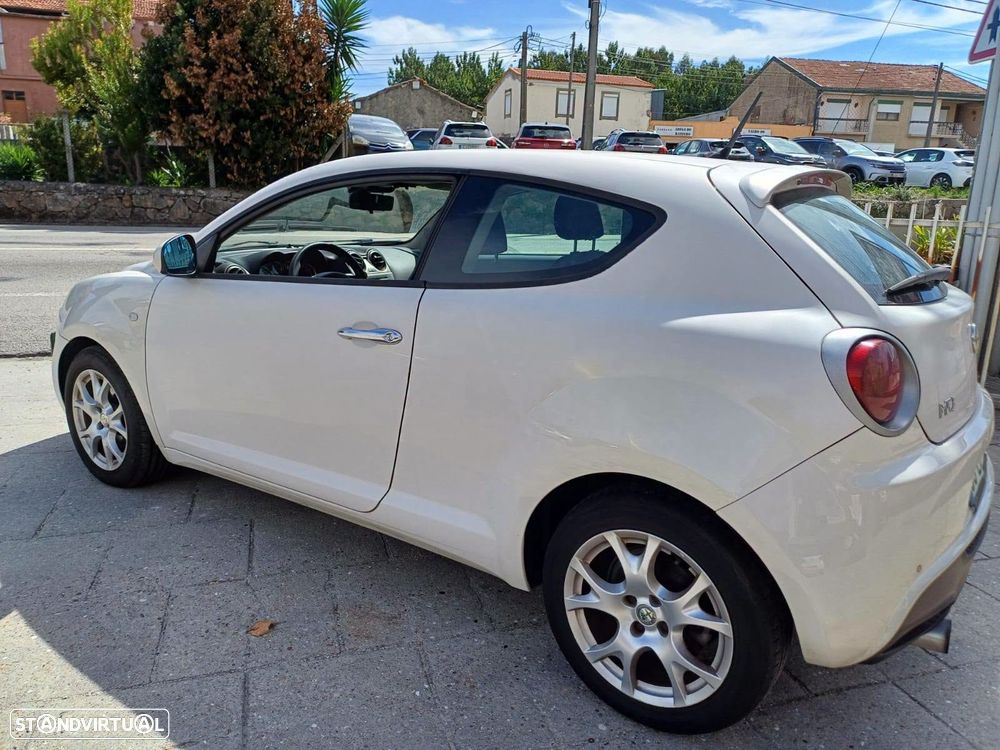 Alfa Romeo MiTo 1.3 JTD Distinctive - 7