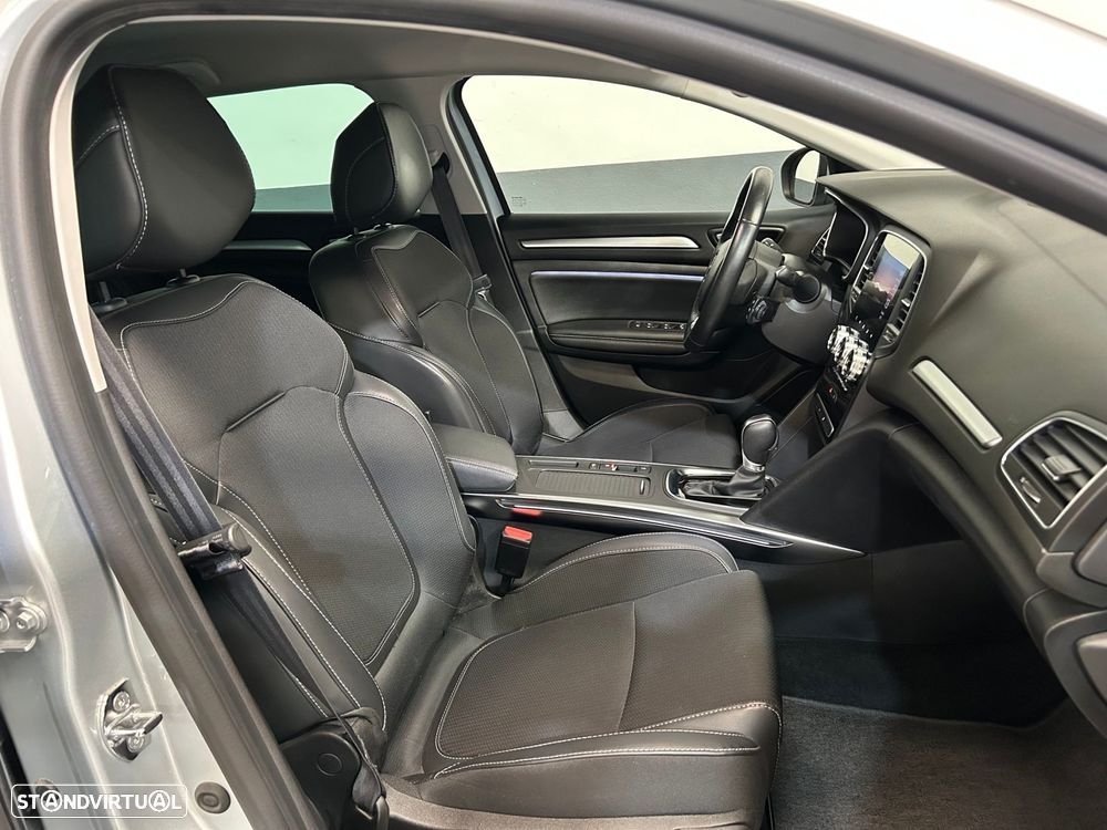 Renault Mégane Sport Tourer 1.6 E-Tech Plug-In Intens - 20