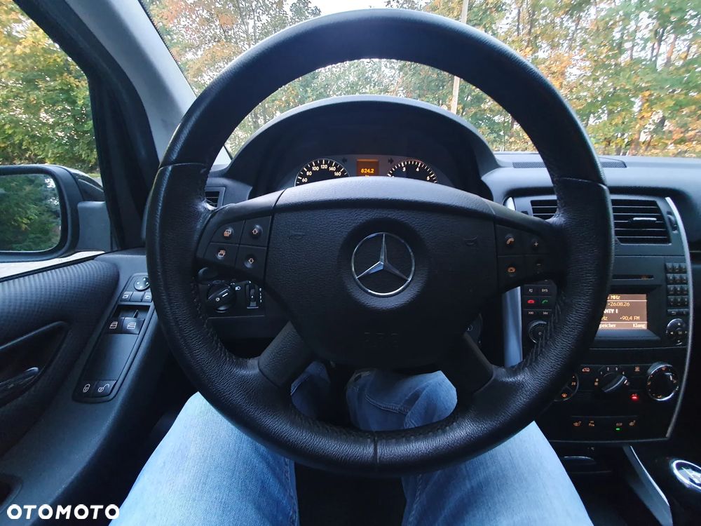 Mercedes-Benz Klasa B 150 BlueEFFICIENCY - 14