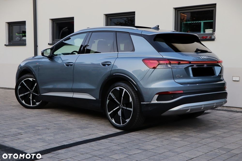 Audi Q4 e-tron - 7