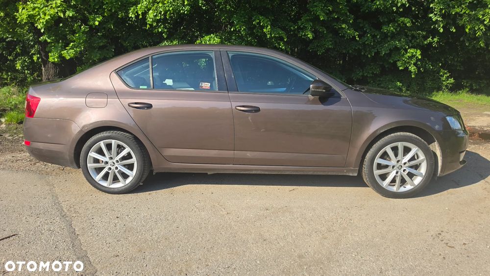 Skoda Octavia 1.4 TSI Elegance DSG - 1