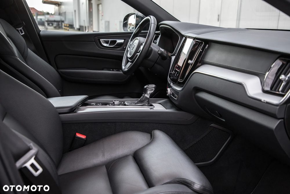 Volvo XC 60 D4 SCR Inscription - 19