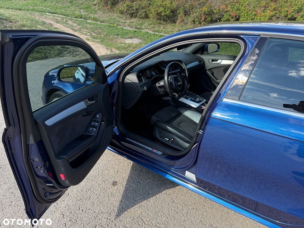 Audi A4 Limousine 2.0 TFSI quattro S tronic S line Sportpaket - 11