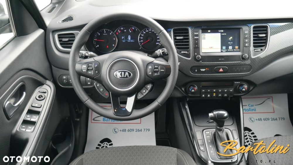 Kia Carens - 9