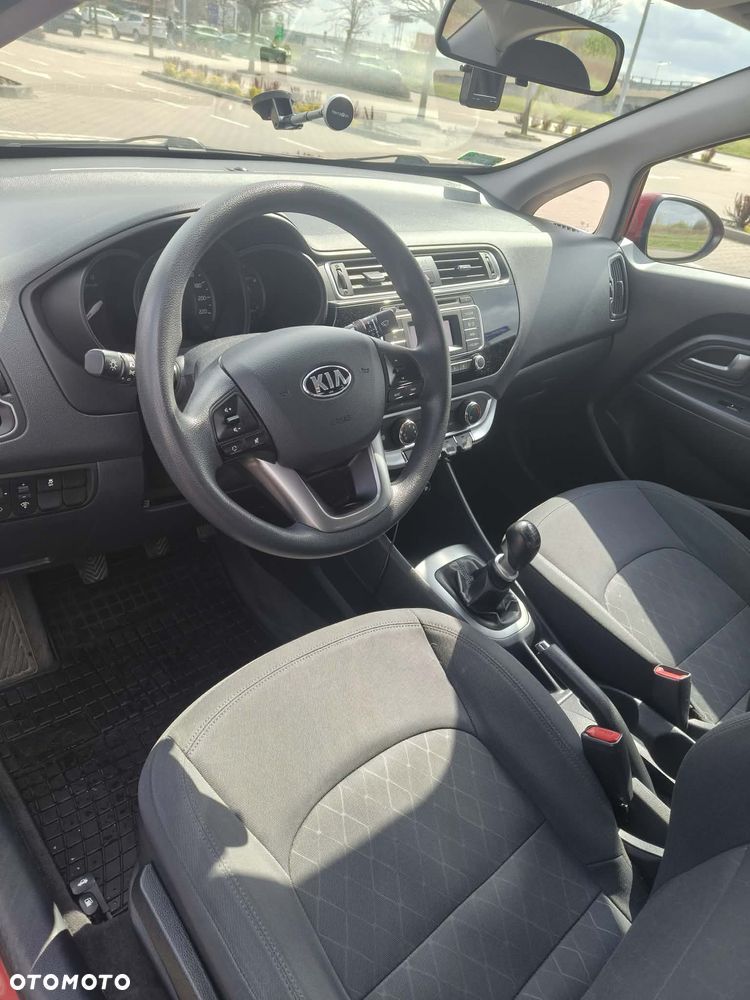 Kia Rio 1.4 M - 5
