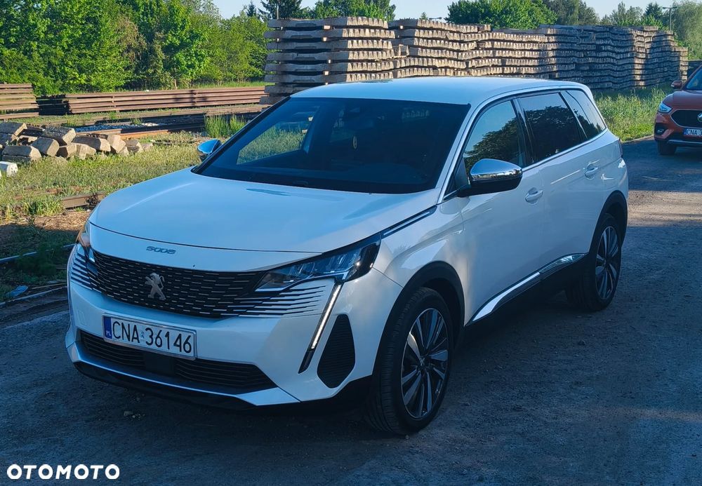 Peugeot 5008 2024 photo 3