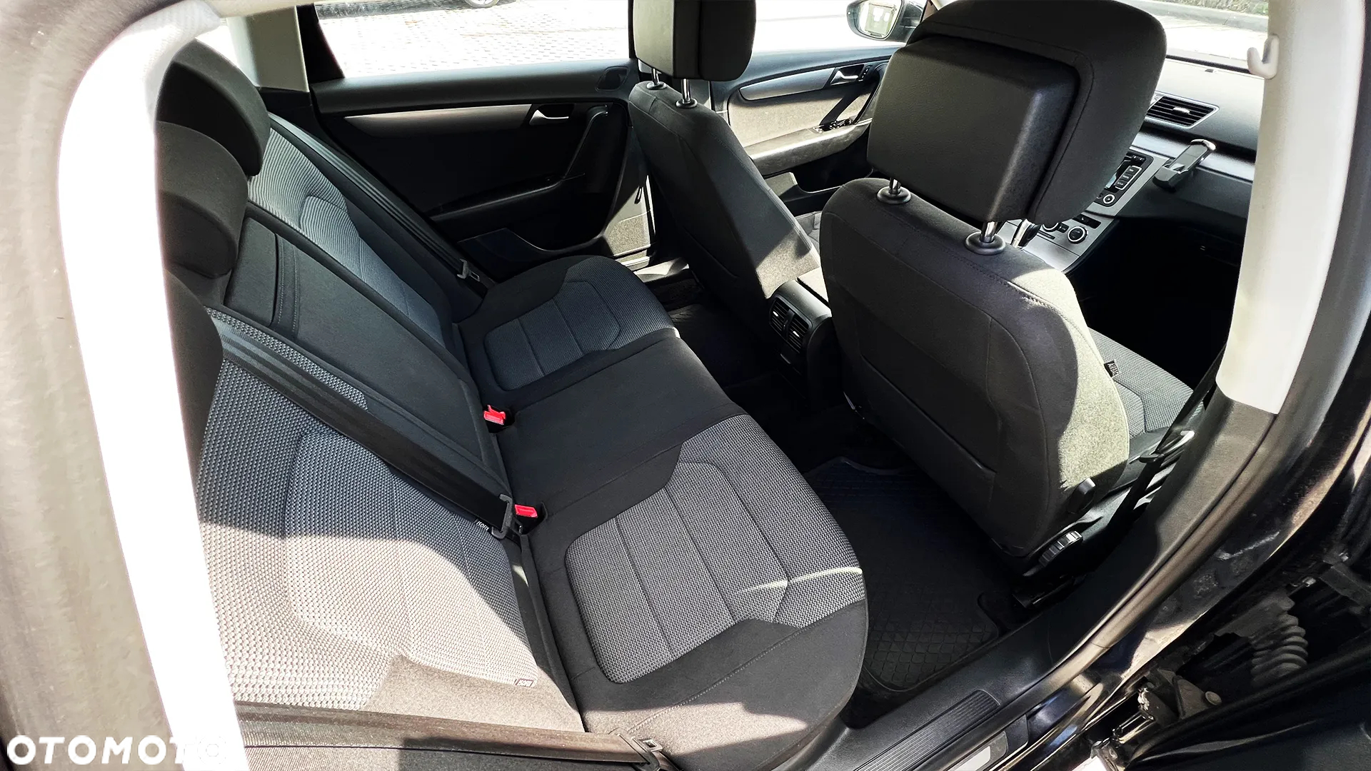 Volkswagen Passat 2.0 TDI Highline DSG - 10