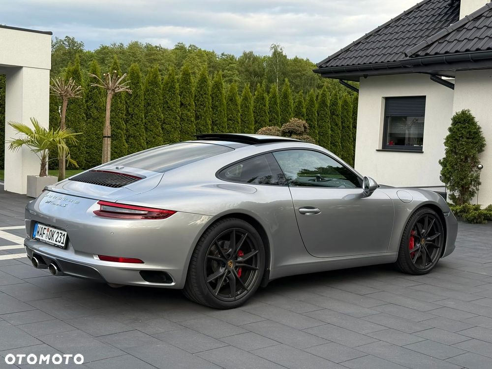 Porsche 911 Carrera S PDK - 10