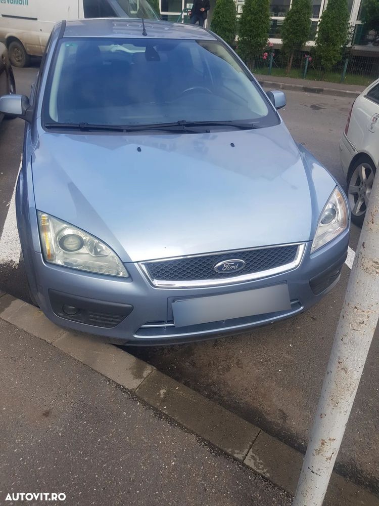 Ford Focus 1.6 Ti-VCT Titanium - 2