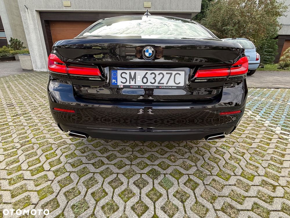 BMW Seria 5 520d xDrive - 8