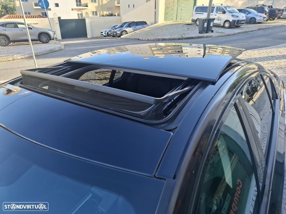 Jaguar XE 2.0 D Prestige Aut. - 54
