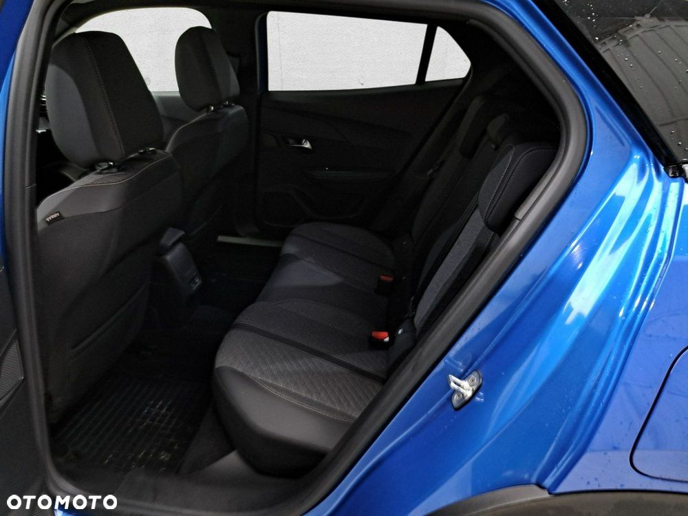 Peugeot 2008 - 12