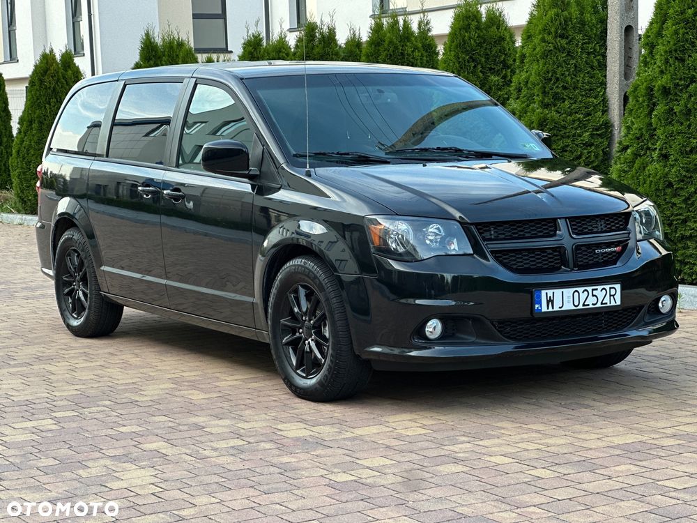 Dodge Grand Caravan 3.6 R/T - 6