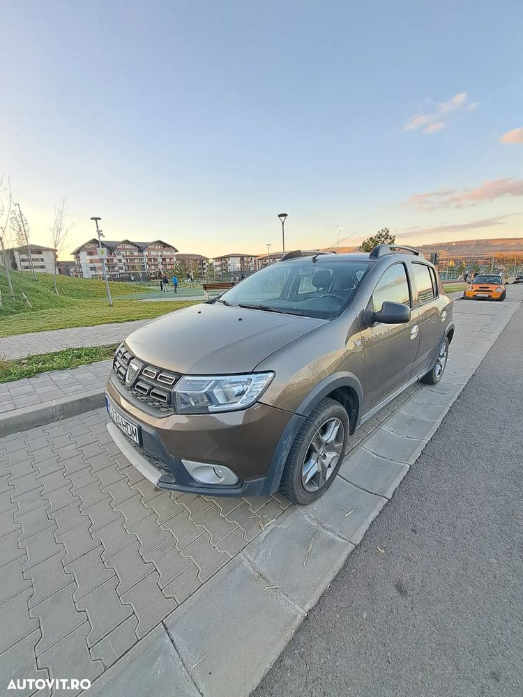 Dacia Sandero Stepway - 1